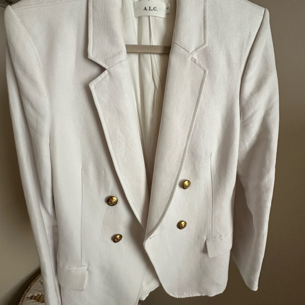 A.L.C. Ivory Jacket with Subtle Details